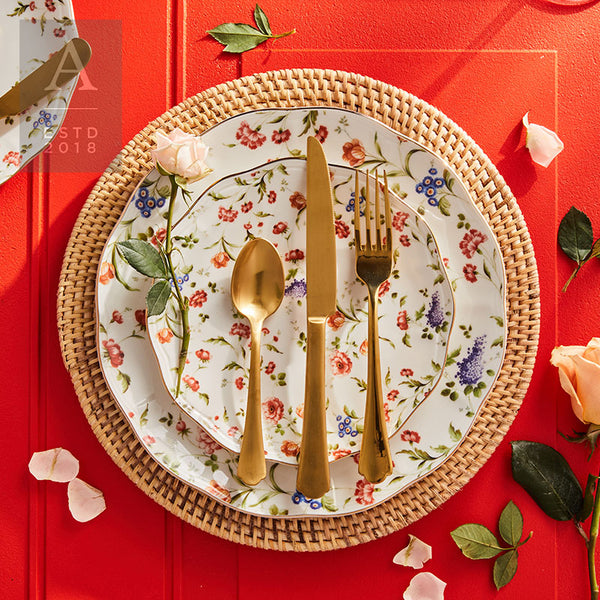 RATTAN HONEY CHARGER PLATE
